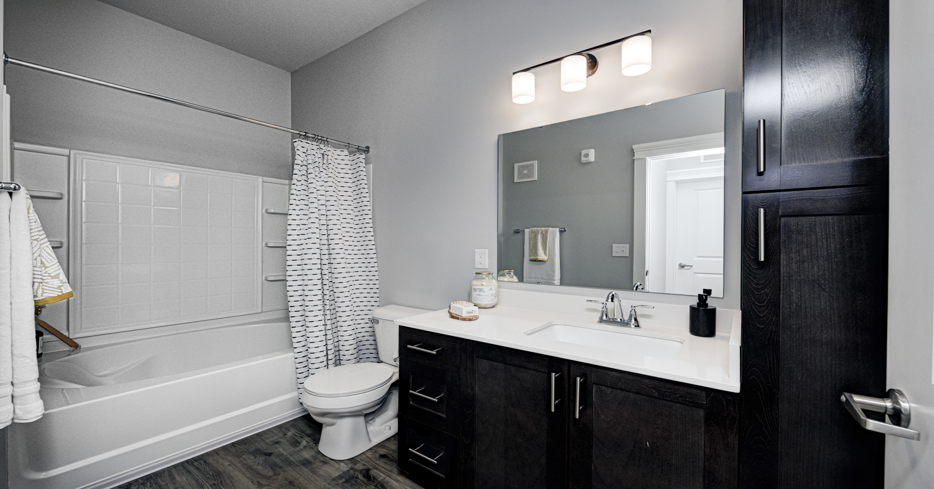 Continuum Model Bathroom